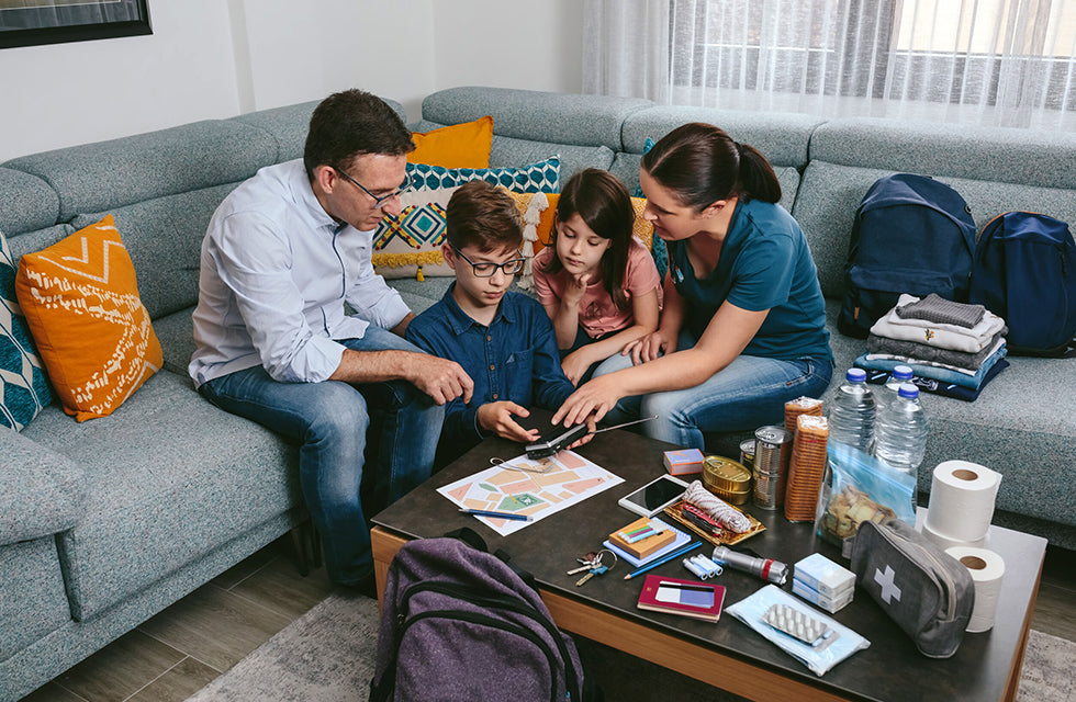 How to Build a 72 Hour Emergency Kit for Your Family